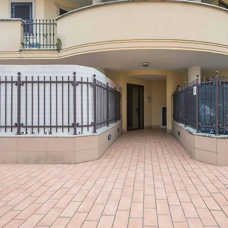 Back In Rhome - Int 1 Apartment *